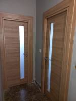 Installation de porte intérieure vitrée en bois à Bourgoin Jallieu