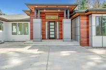 Pose de porte d'entrée isolante design en Isère