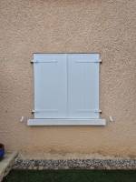 Pose de Installation volets battant pvc blanc dans le 38